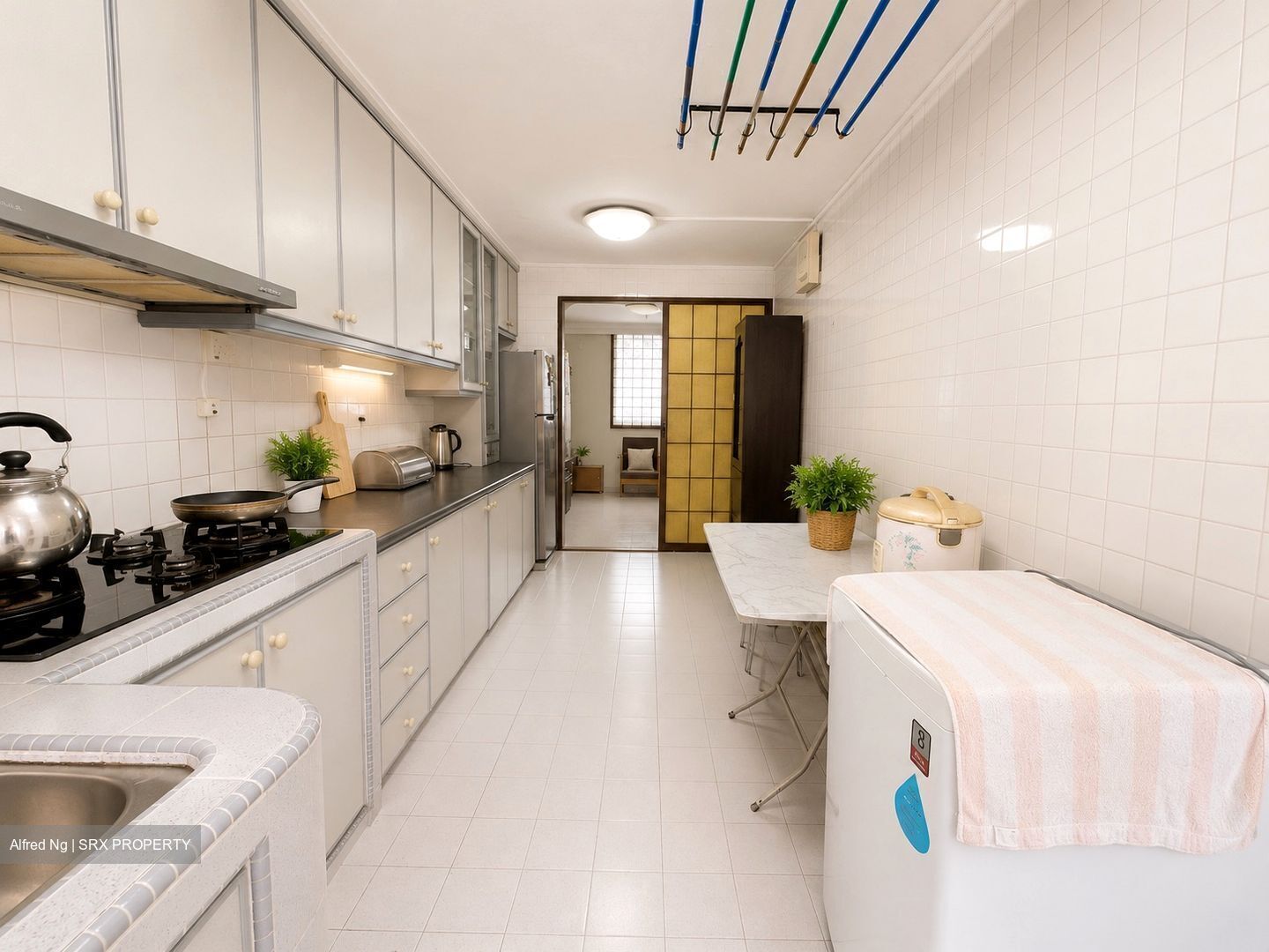 Blk 233 Serangoon Avenue 3 (Serangoon), HDB 4 Rooms #575326241